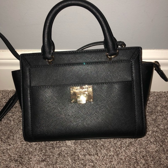 Michael Kors purse - Picture 1 of 4